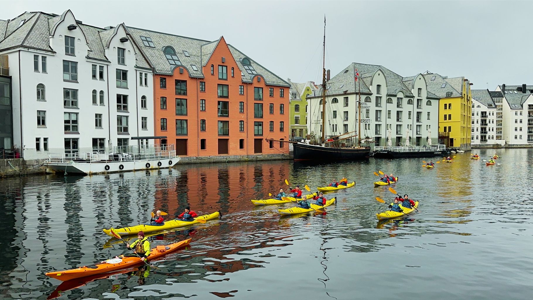 Kayaking in downtown Ålesund. Photo: David Nikel.