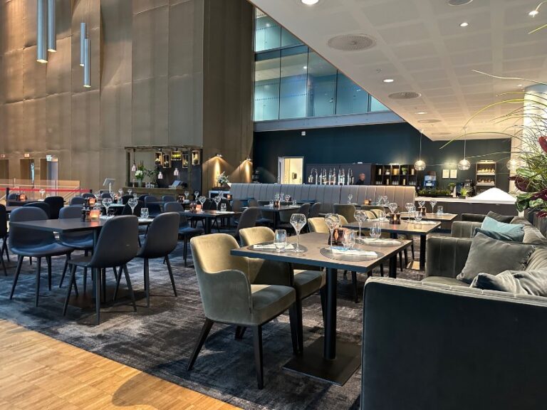 Restaurant du Scandic Stavanger Airport Hotel. Photo: David Nikel.