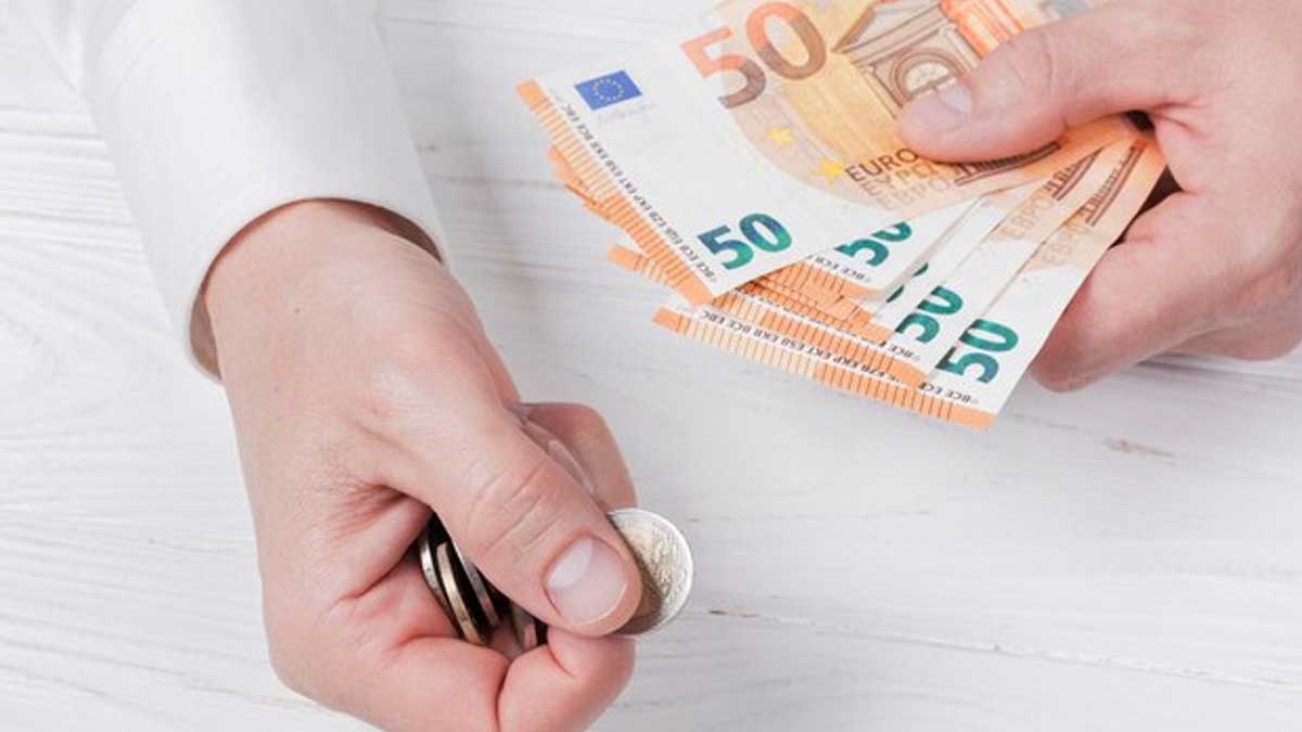 Pièce de 2 euros avec un trèfle à 4 feuilles