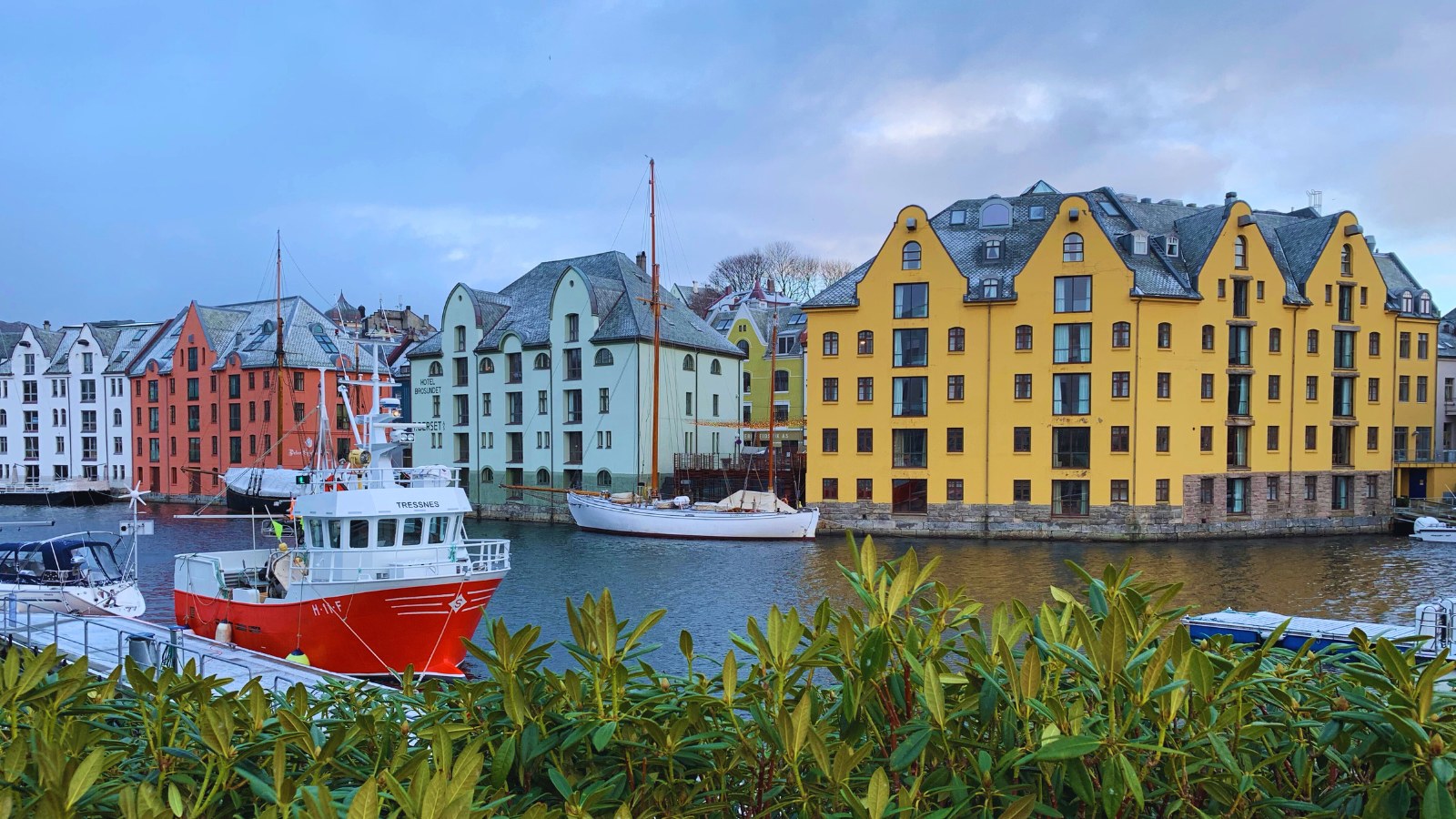 The central sound in Ålesund. Photo: David Nikel.