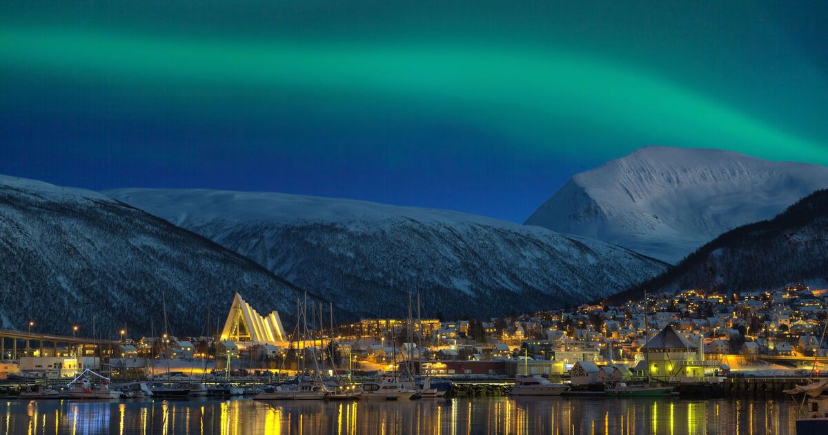 La belle ville arctique à 3 heures du Royaume-Uni surnommée « Paris du Nord »
