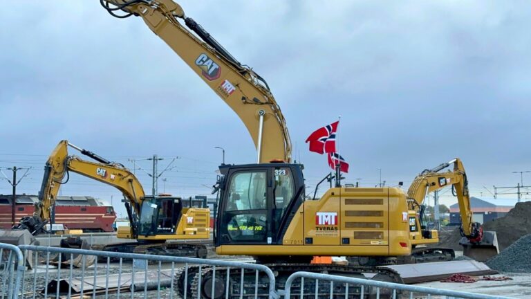 Matériel de construction à Trondheim, Norvège. Photo : David Nikel.