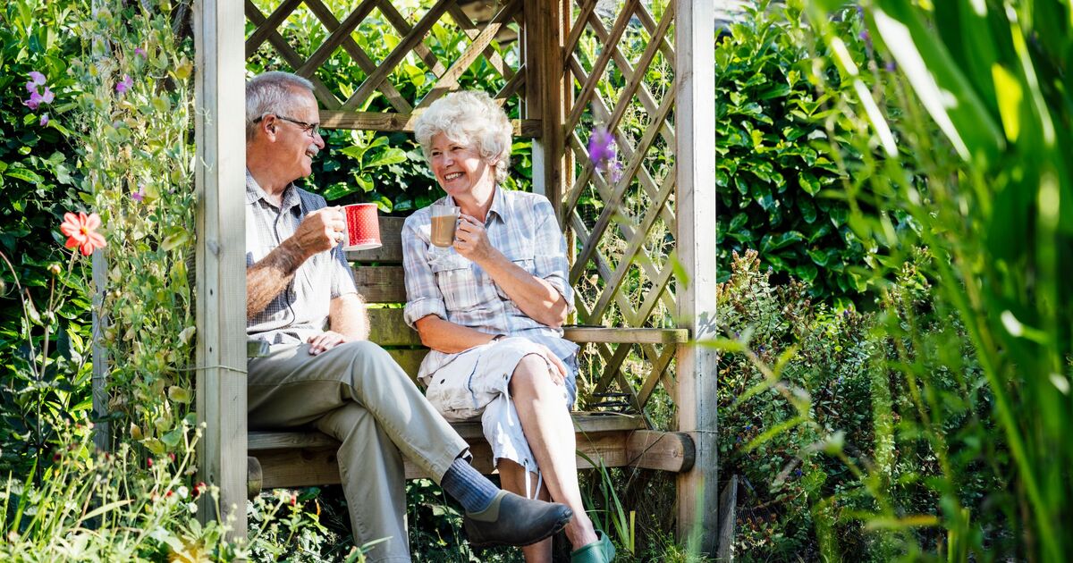 Les familles britanniques craignant des frais exorbitants dans les maisons de retraite sont invitées à faire 1 chose pour leurs parents âgés