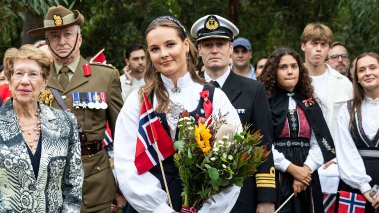 Son Altesse Royale la Princesse Ingrid Alexandra a célébré le 17 mai à Sydney, en Australie, où elle a assisté à un événement organisé par la Chambre de commerce norvégienne-australienne, l'Église des marins et l'ANSA. La gouverneure de la Nouvelle-Galles du Sud, Son Excellence Margaret Beazley, accompagnait la princesse. Photo : Gary Friedland / La Cour royale.
