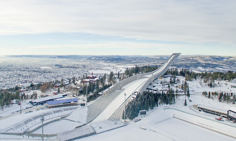 Holmenkollen d'Oslo en hiver